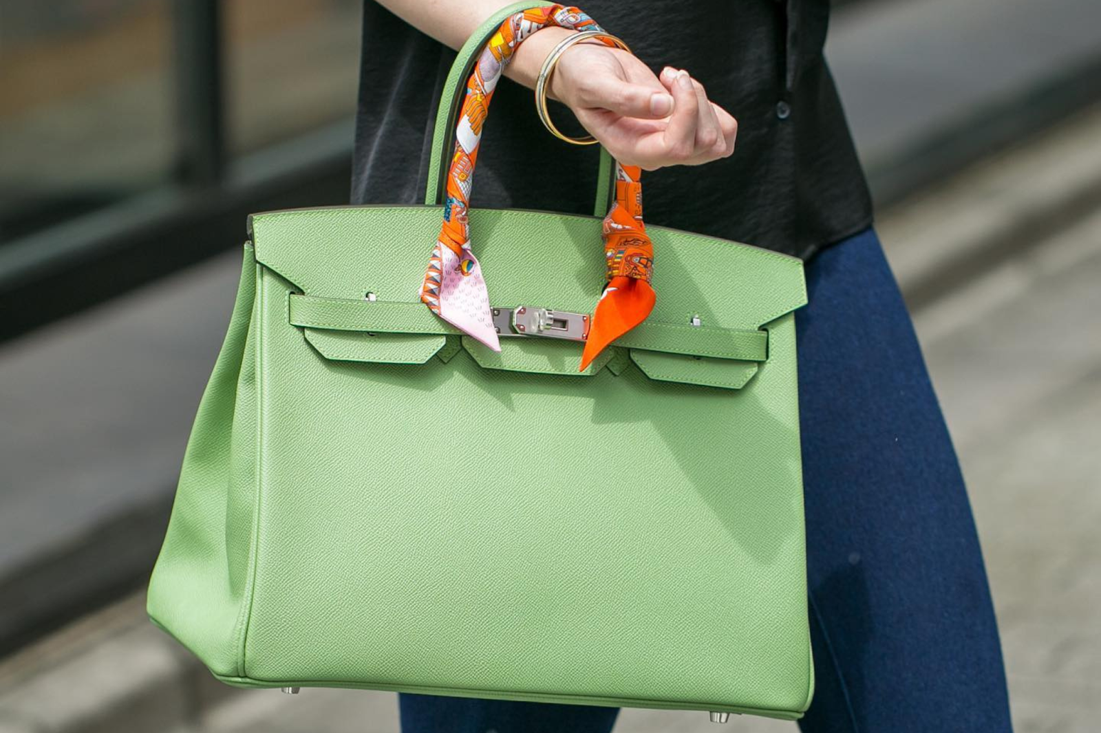 5 Things to Know Before Buying a Pre-Owned Birkin｜Price, Condition & What to Check
